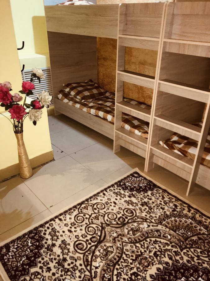 Asia Hostel Алмати Екстер'єр фото