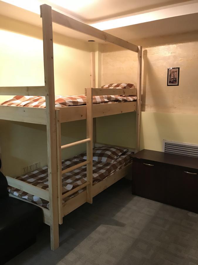 Asia Hostel Алмати Екстер'єр фото