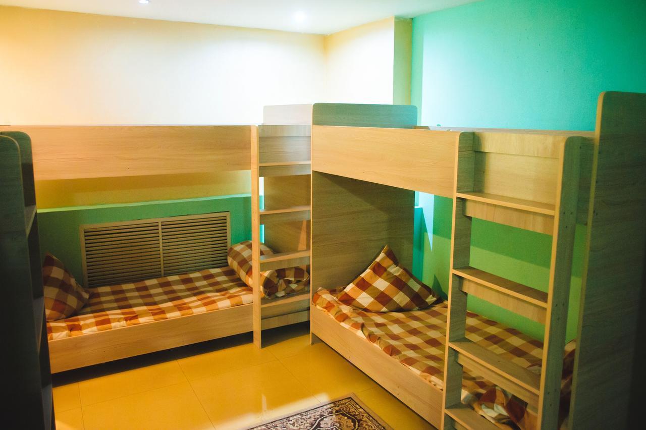 Asia Hostel Алмати Екстер'єр фото
